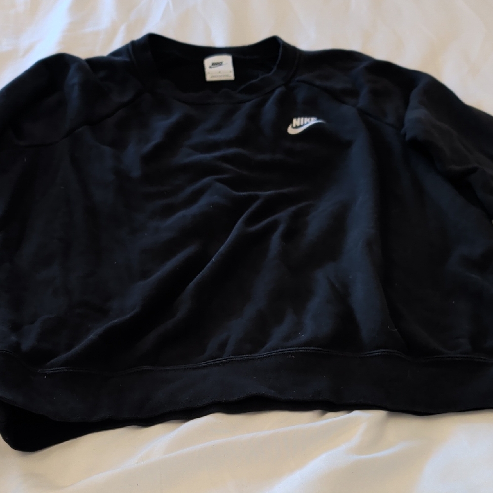 Nike Black Crewneck Sweatshirt
